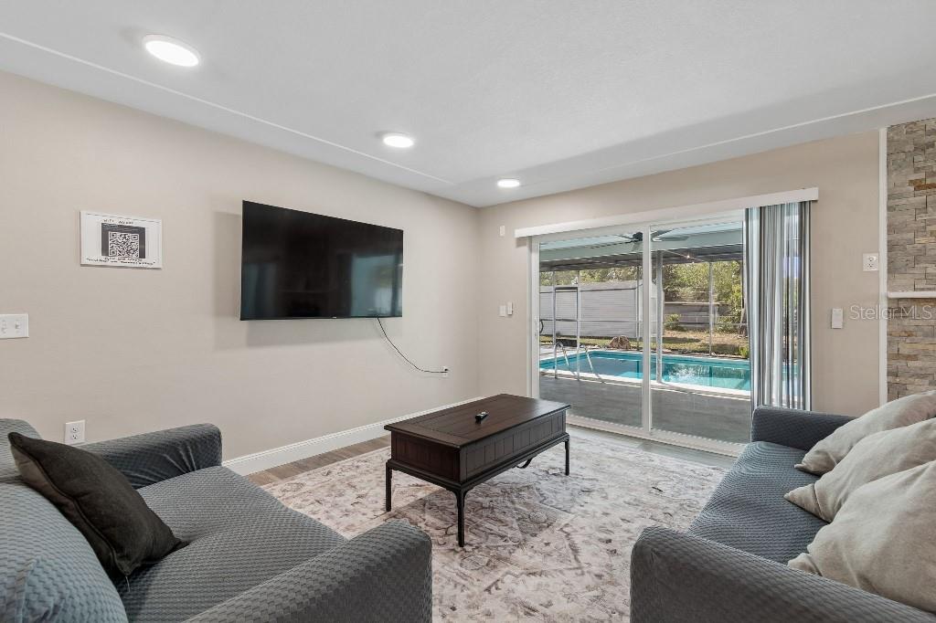 ROYAL CREST ESTATES UNIT 1 - Residential