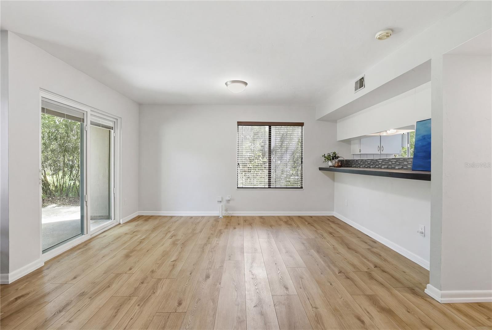 FOREST OF THE UNICORN THE LAKES - Residential