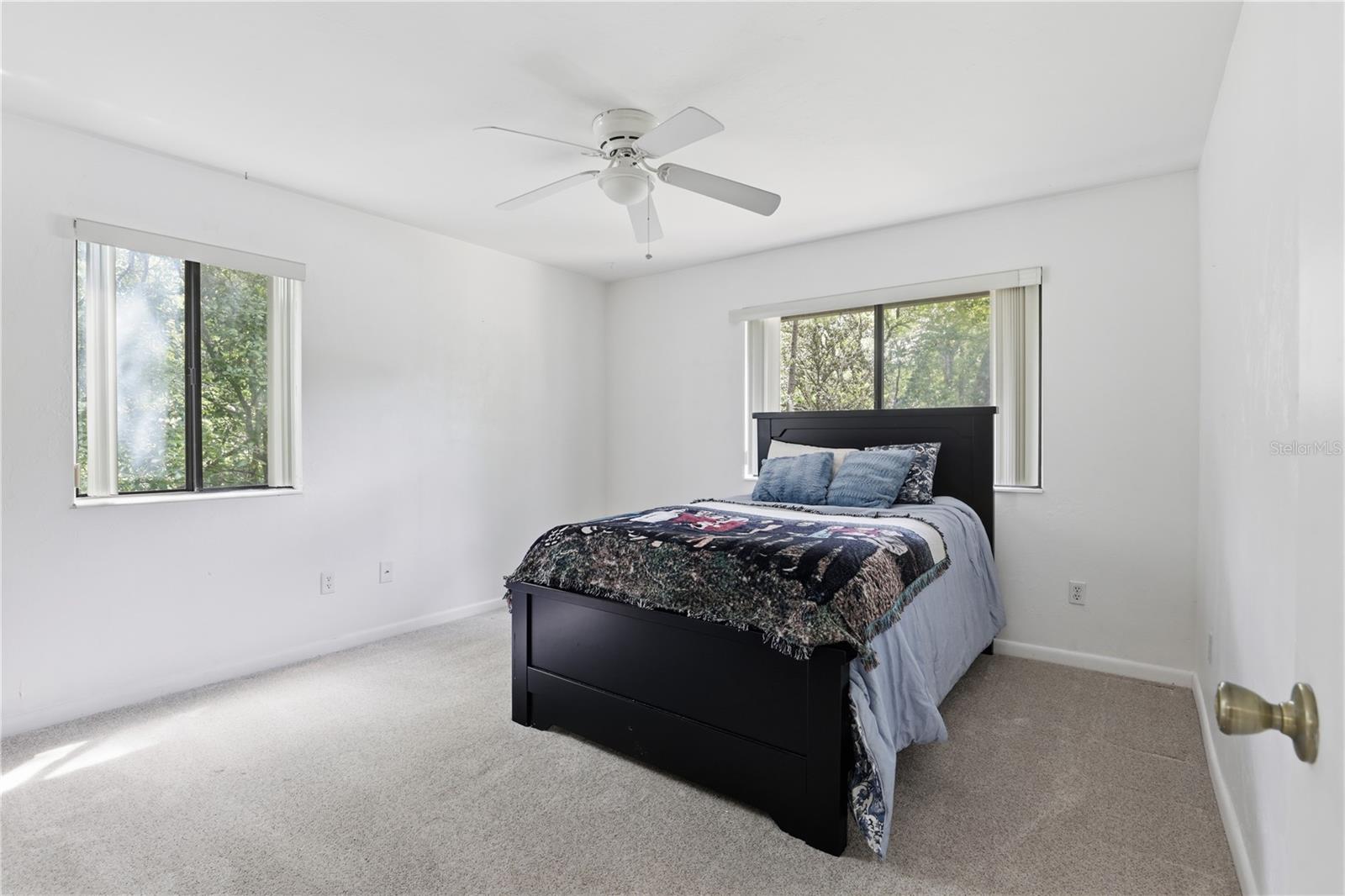 FOREST OF THE UNICORN THE LAKES - Residential