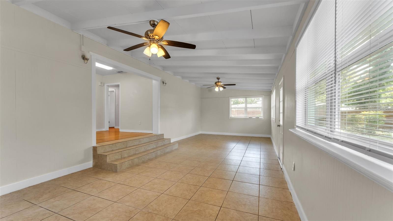 CAMPHOR HEIGHTS - Residential