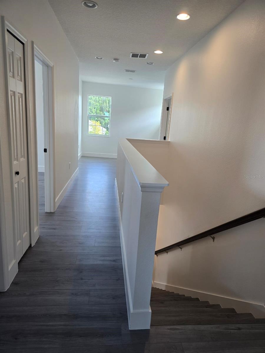 SEGOVIA - Residential Lease