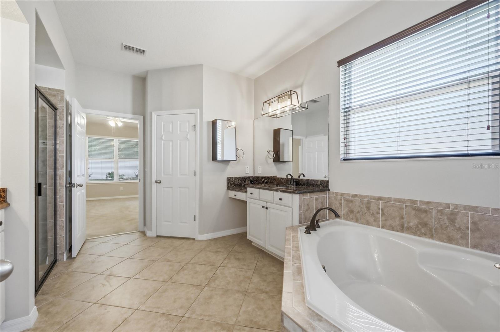 BELLE MEADE PH 02 H - Residential