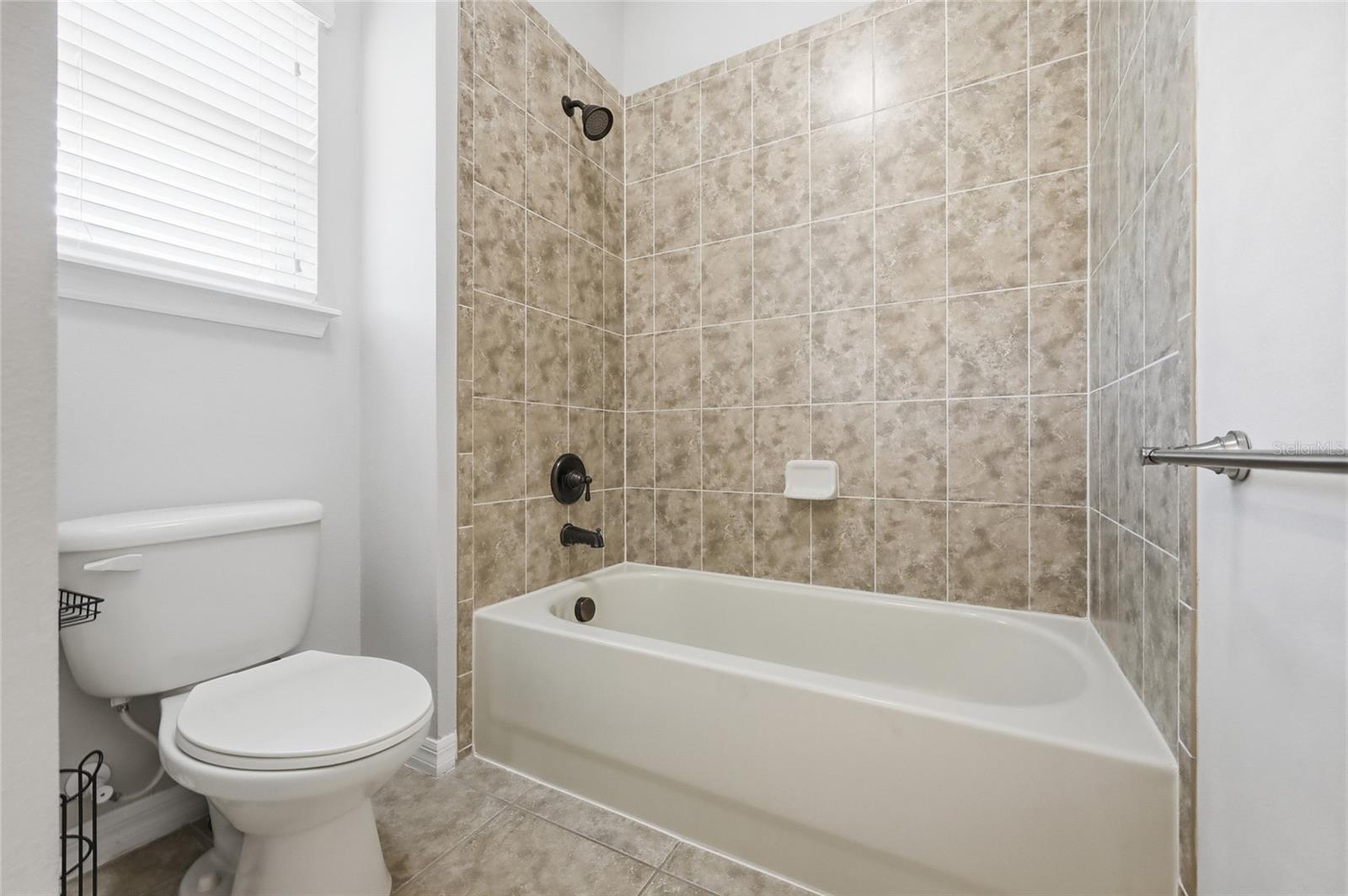 BELLE MEADE PH 02 H - Residential