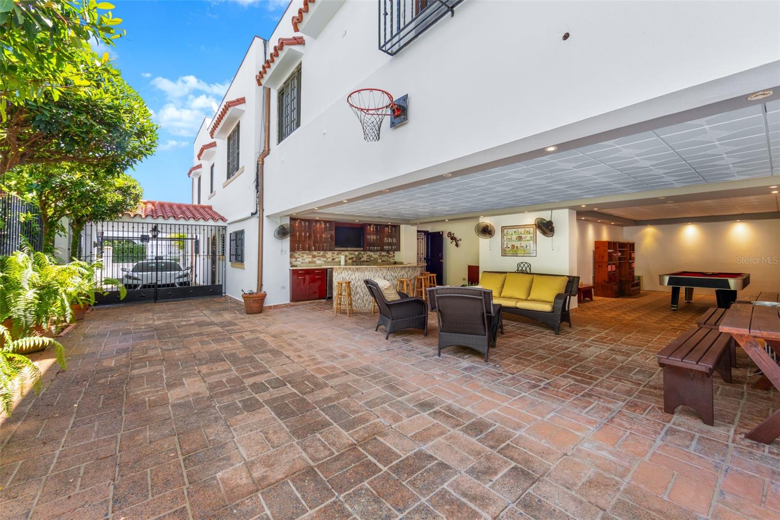 MIRAMAR - Residential