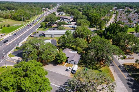 Tiny photo for 109 W Lakeview Street, Lady Lake, FL 32159 (MLS # G5099274)