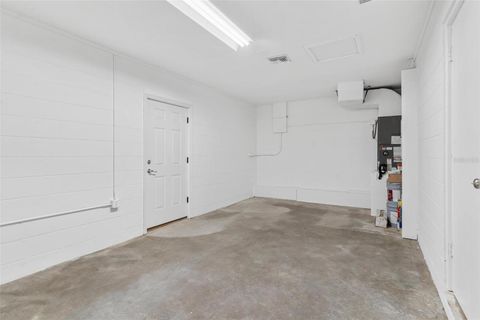 Tiny photo for 109 W Lakeview Street, Lady Lake, FL 32159 (MLS # G5099274)