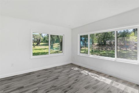 Tiny photo for 109 W Lakeview Street, Lady Lake, FL 32159 (MLS # G5099274)