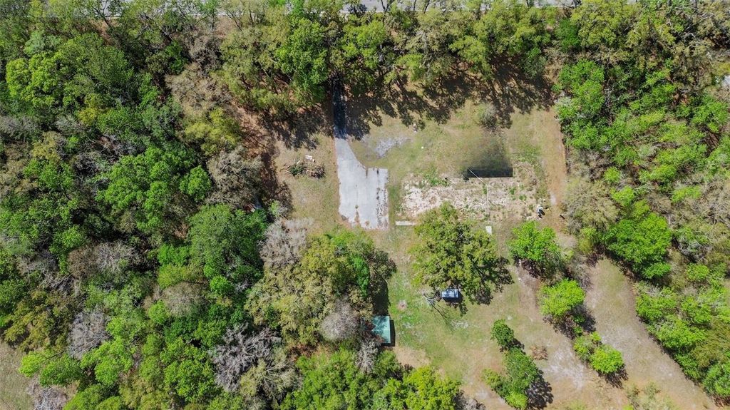 Photo of 2015 W Socrum Loop Road, Lakeland, FL 33810 (MLS # TB8486191)
