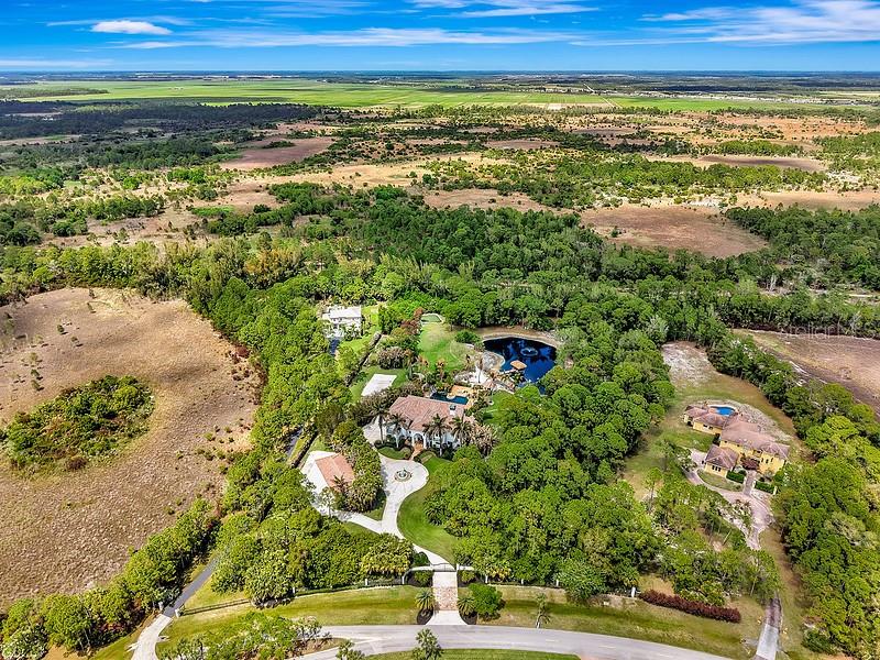 2584 SE RANCH ACRES CIRCLE