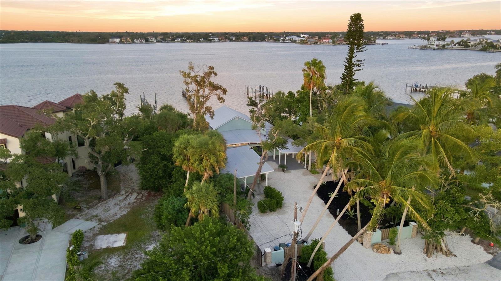 1275 PORT LANE