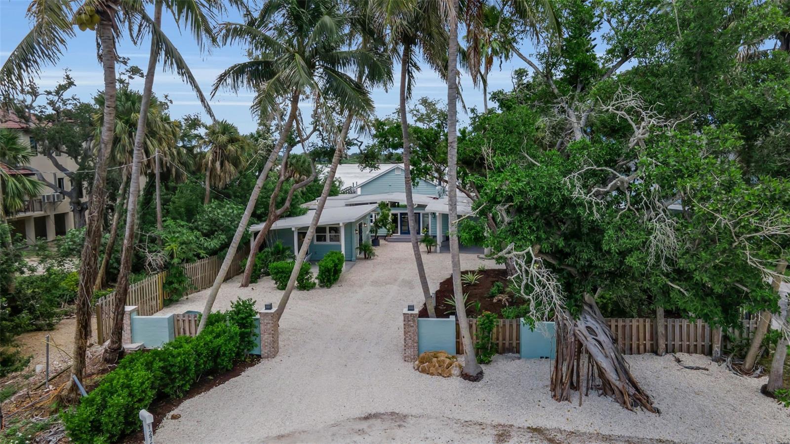 1275 PORT LANE