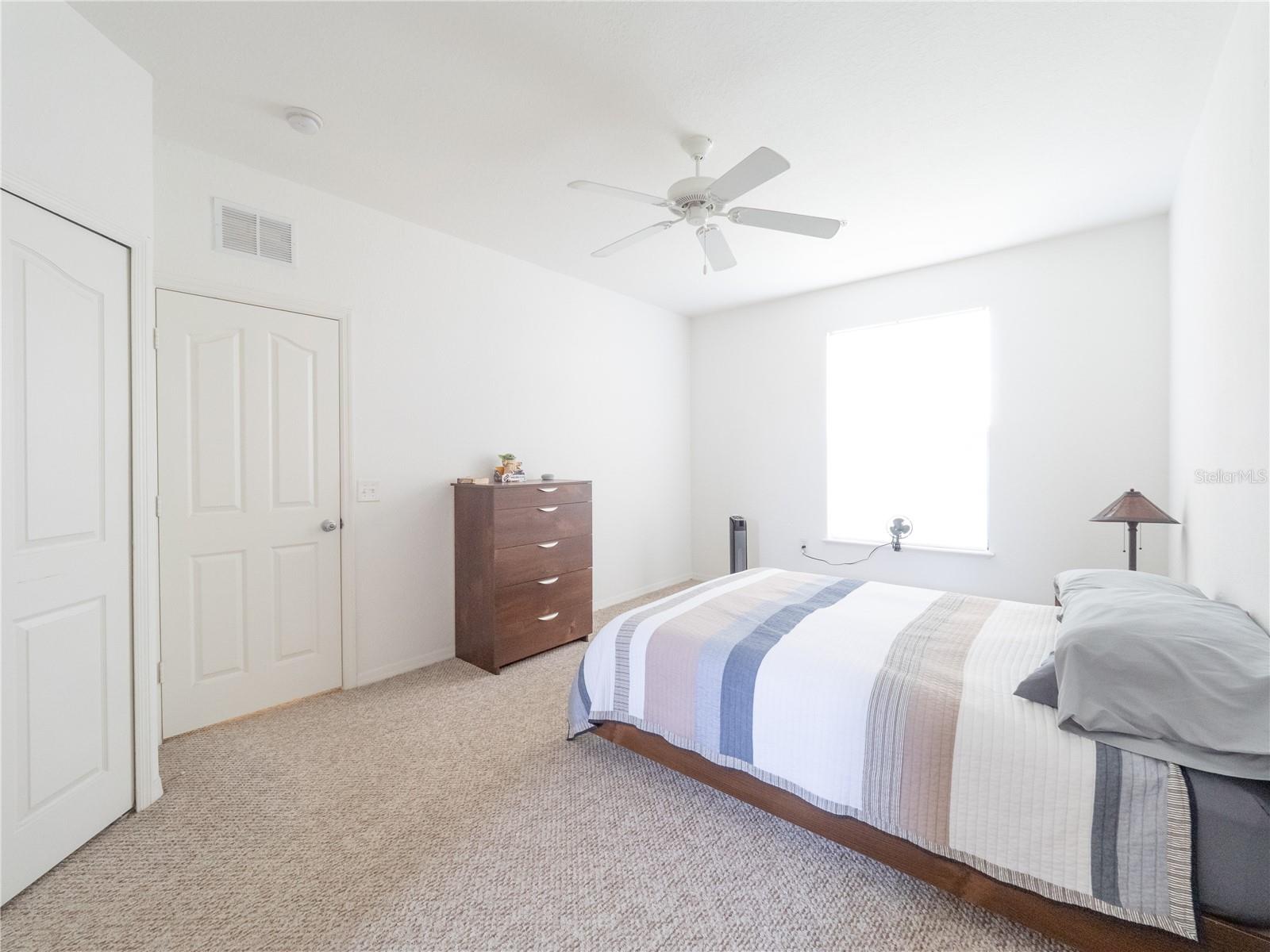 SERENATA CONDOMINIUM - Residential