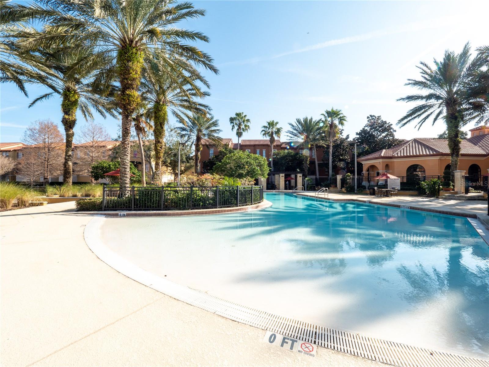 SERENATA CONDOMINIUM - Residential