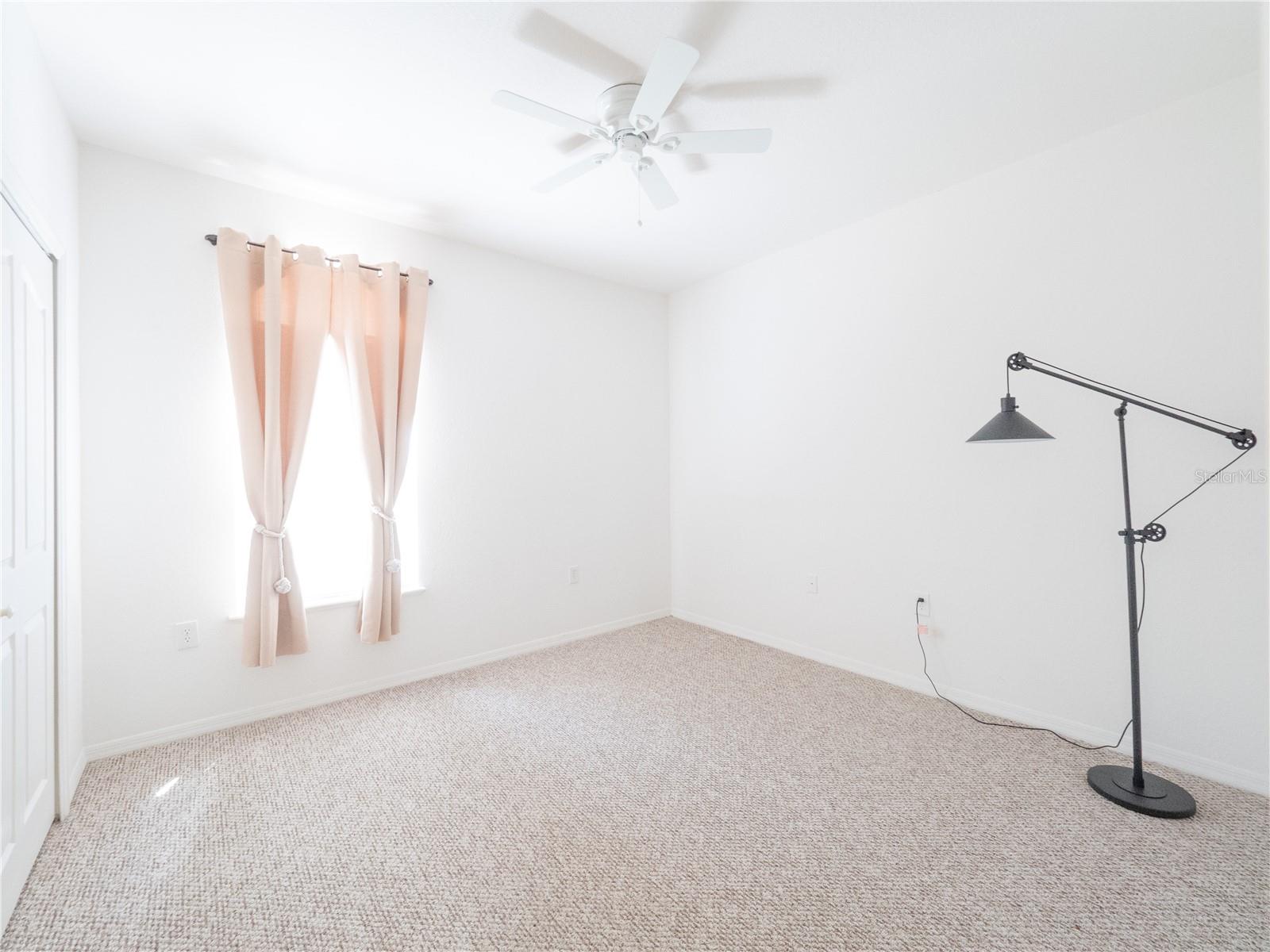 SERENATA CONDOMINIUM - Residential