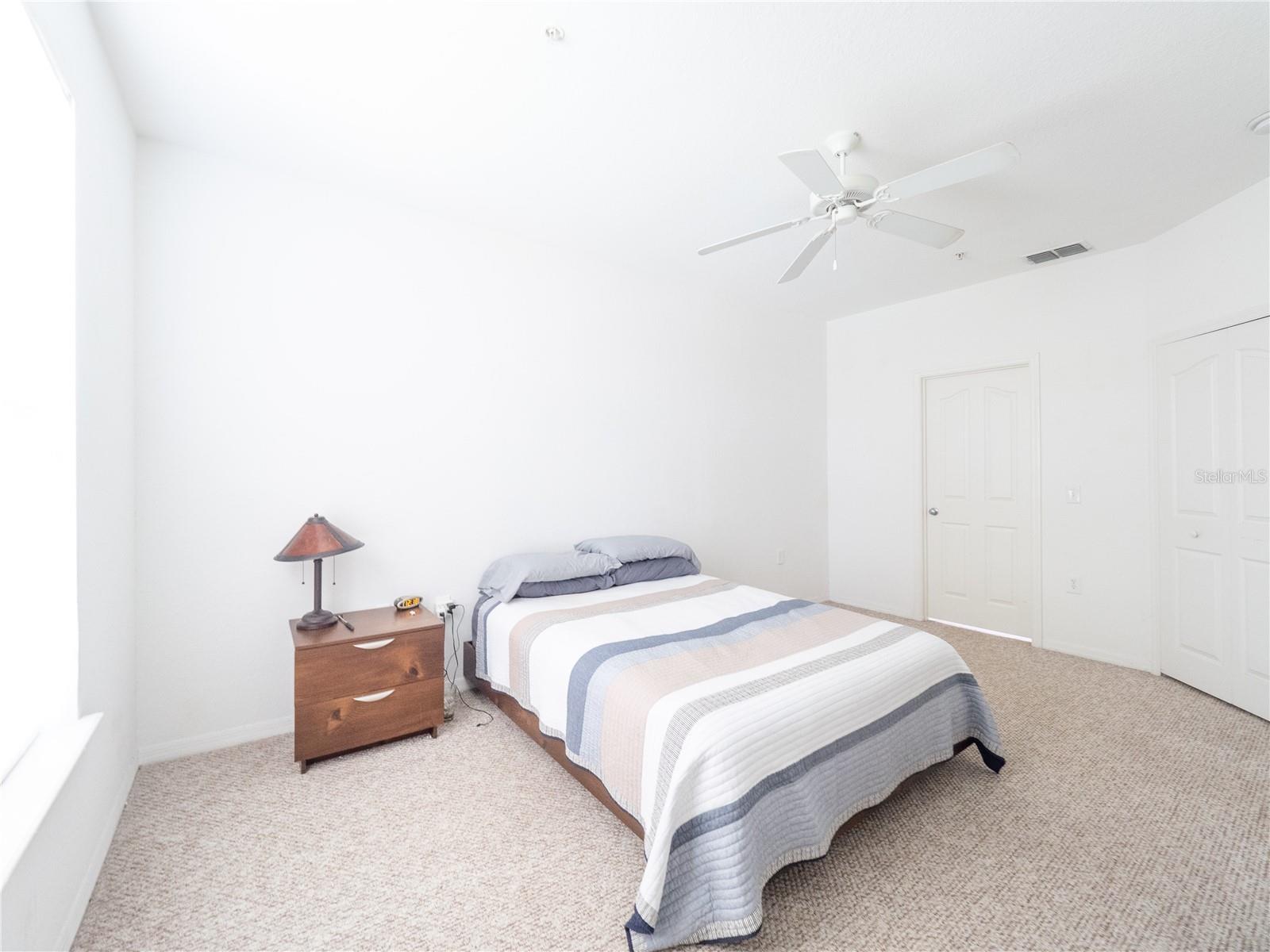 SERENATA CONDOMINIUM - Residential