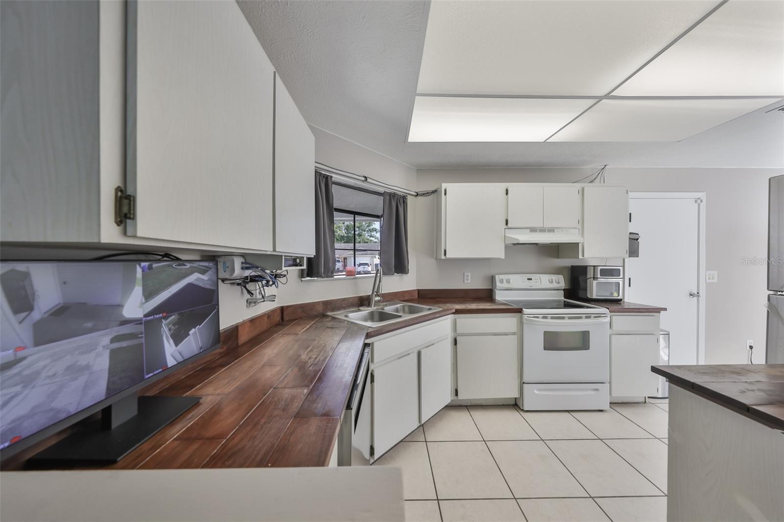 HAMPTON PARK UNIT 2 - Residential