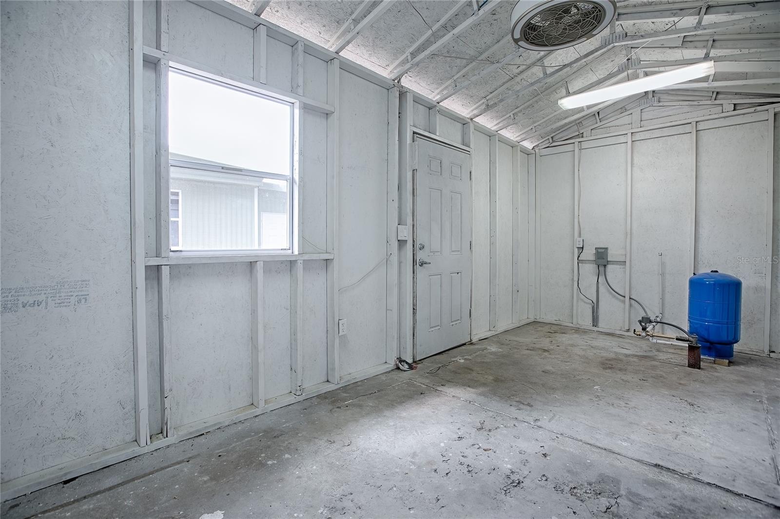 LAKE WEIR VILLAGE - Residential