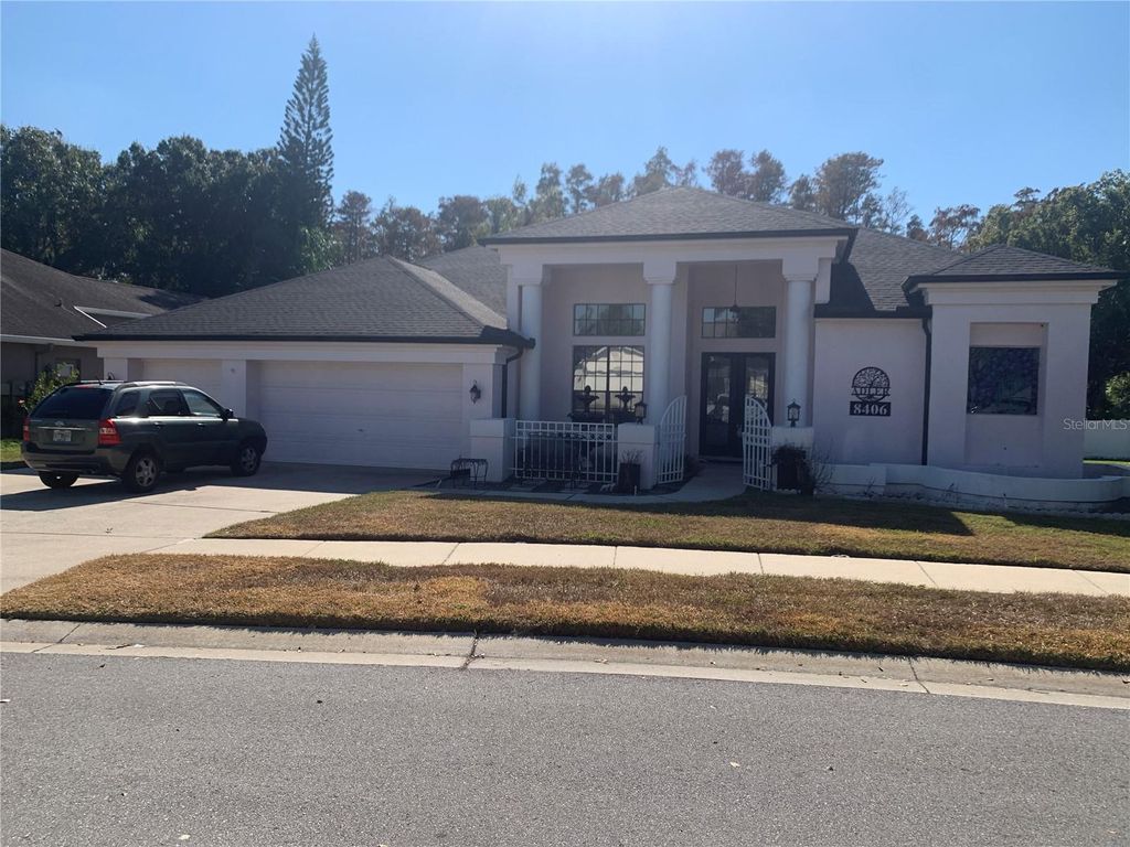 Photo of 8406 Glengarry Place, Trinity, FL 34655 (MLS # TB8485014)