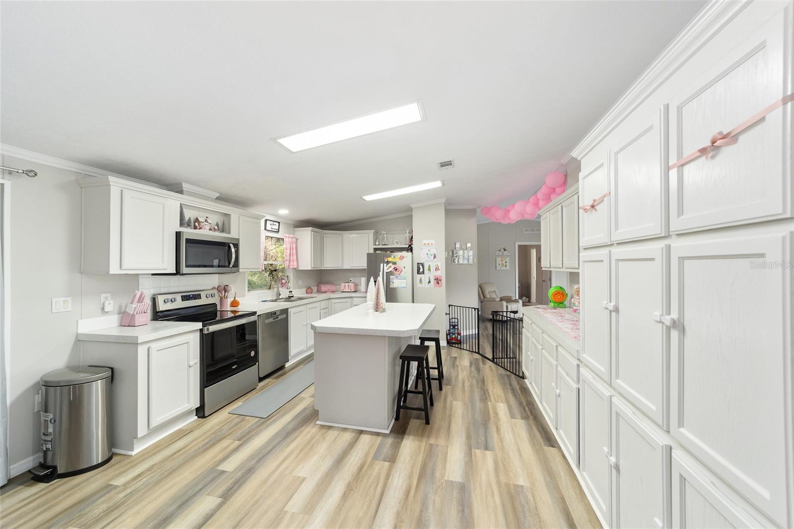 QUAIL ROOST ESTATES UNREC - Residential