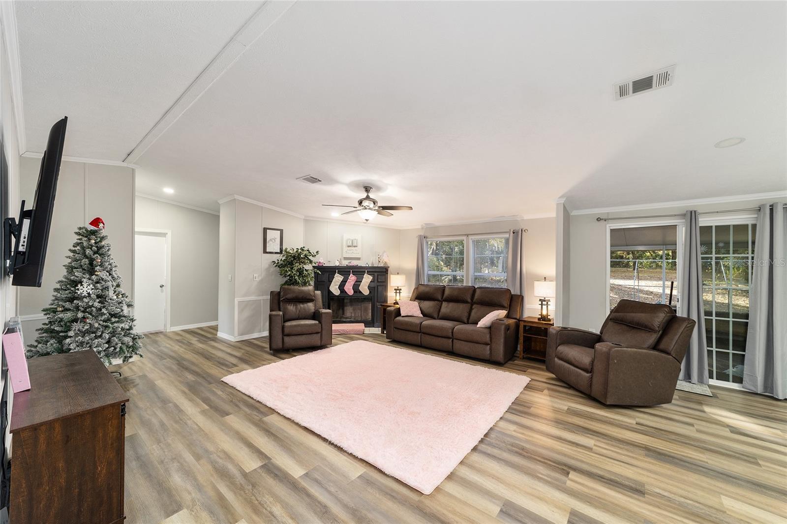 QUAIL ROOST ESTATES UNREC - Residential