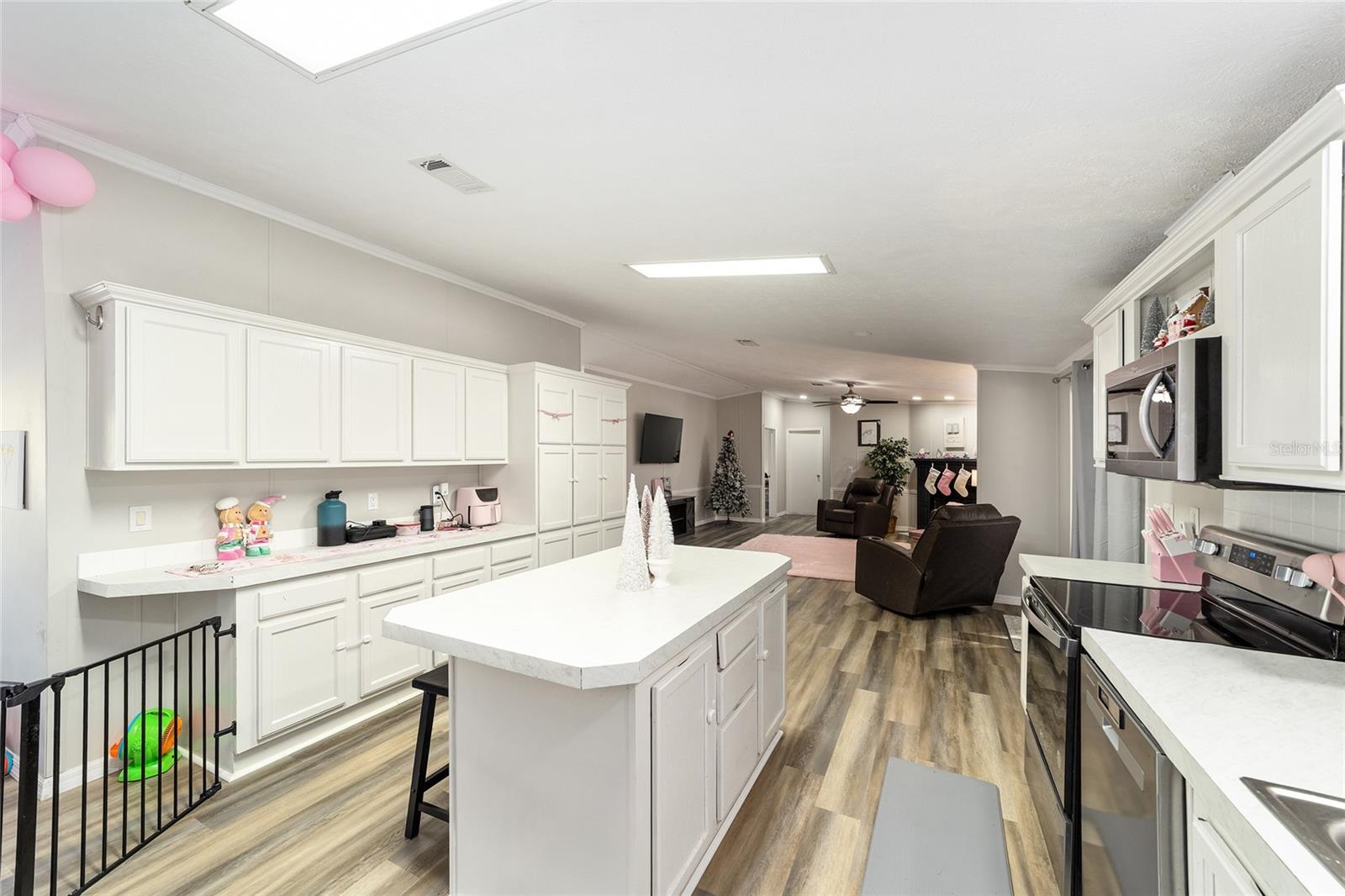 QUAIL ROOST ESTATES UNREC - Residential