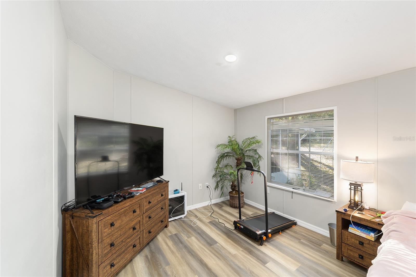 QUAIL ROOST ESTATES UNREC - Residential