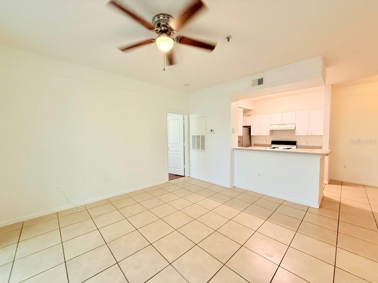 JADE AT TAMPA PALMS A CONDOMIN - Residential Lease