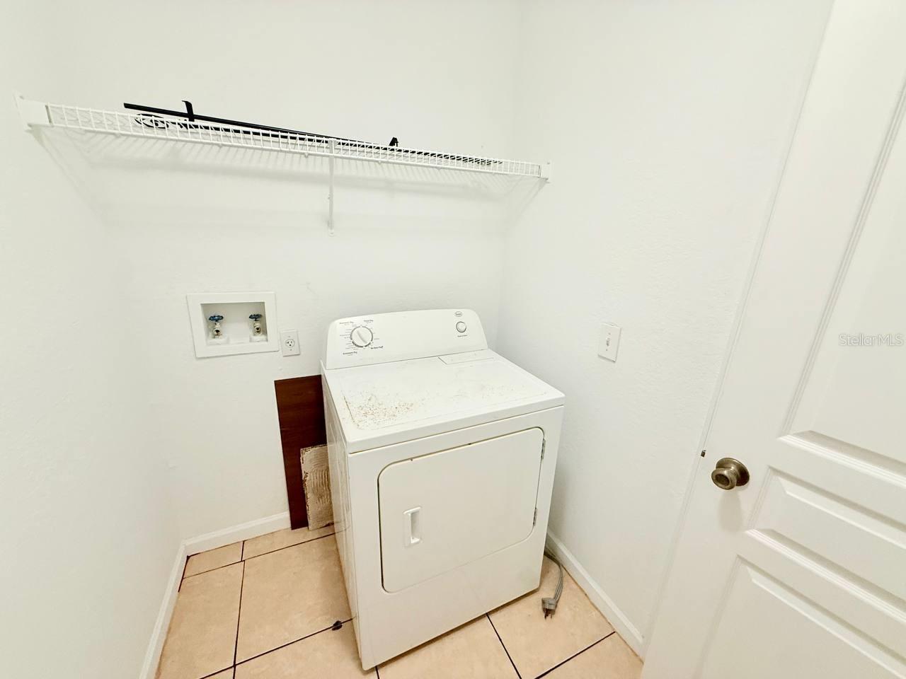 JADE AT TAMPA PALMS A CONDOMIN - Residential Lease