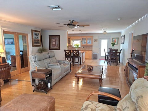 Tiny photo for 456 W 10th Avenue, Mount Dora, FL 32757 (MLS # G5118790)