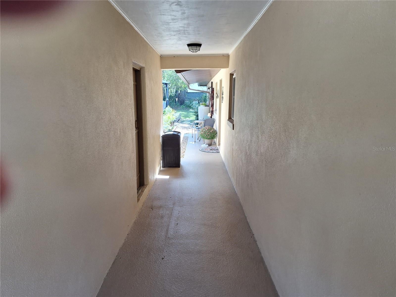 456 W 10TH AVENUE