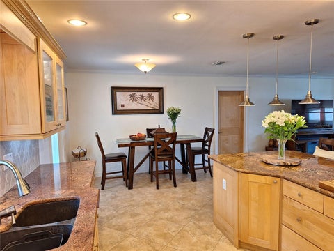 Tiny photo for 456 W 10th Avenue, Mount Dora, FL 32757 (MLS # G5118790)
