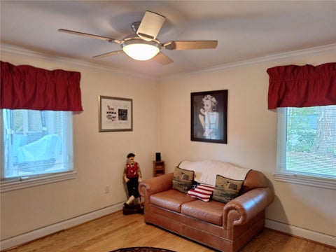 Tiny photo for 456 W 10th Avenue, Mount Dora, FL 32757 (MLS # G5118790)