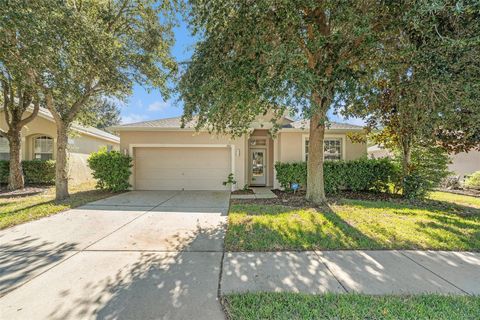 Photo of 282 Winthrop Drive, Spring Hill, FL 34609 (MLS # TB8438323)