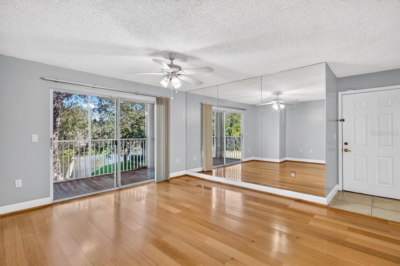 4211 CHATHAM OAK COURT 111