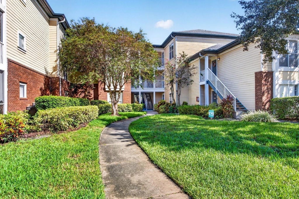 Photo of 4211 Chatham Oak Court #111, Tampa, FL 33624 (MLS # TB8558461)