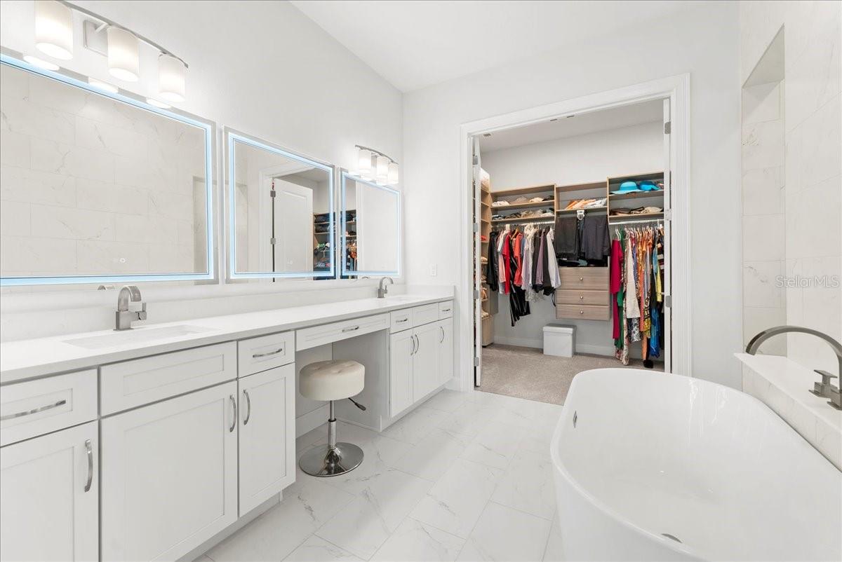 OCEAN RIDGE SUB - Residential