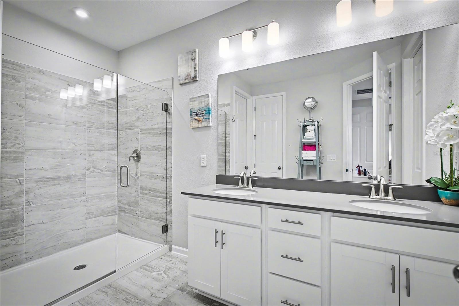 PABLO COVE PH ONE - Residential