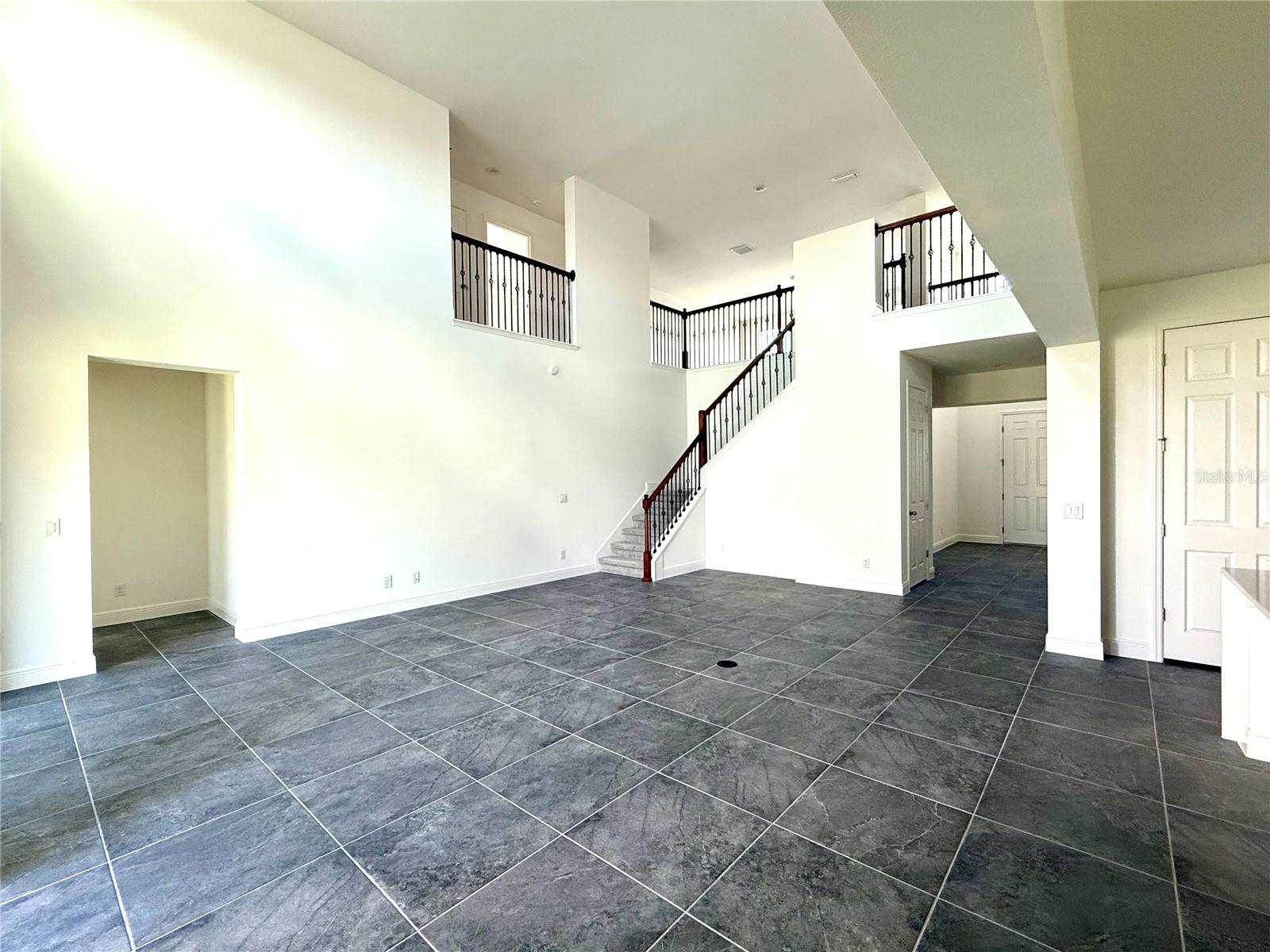 PARK VIEW/THE HILLS PH 3 - Residential