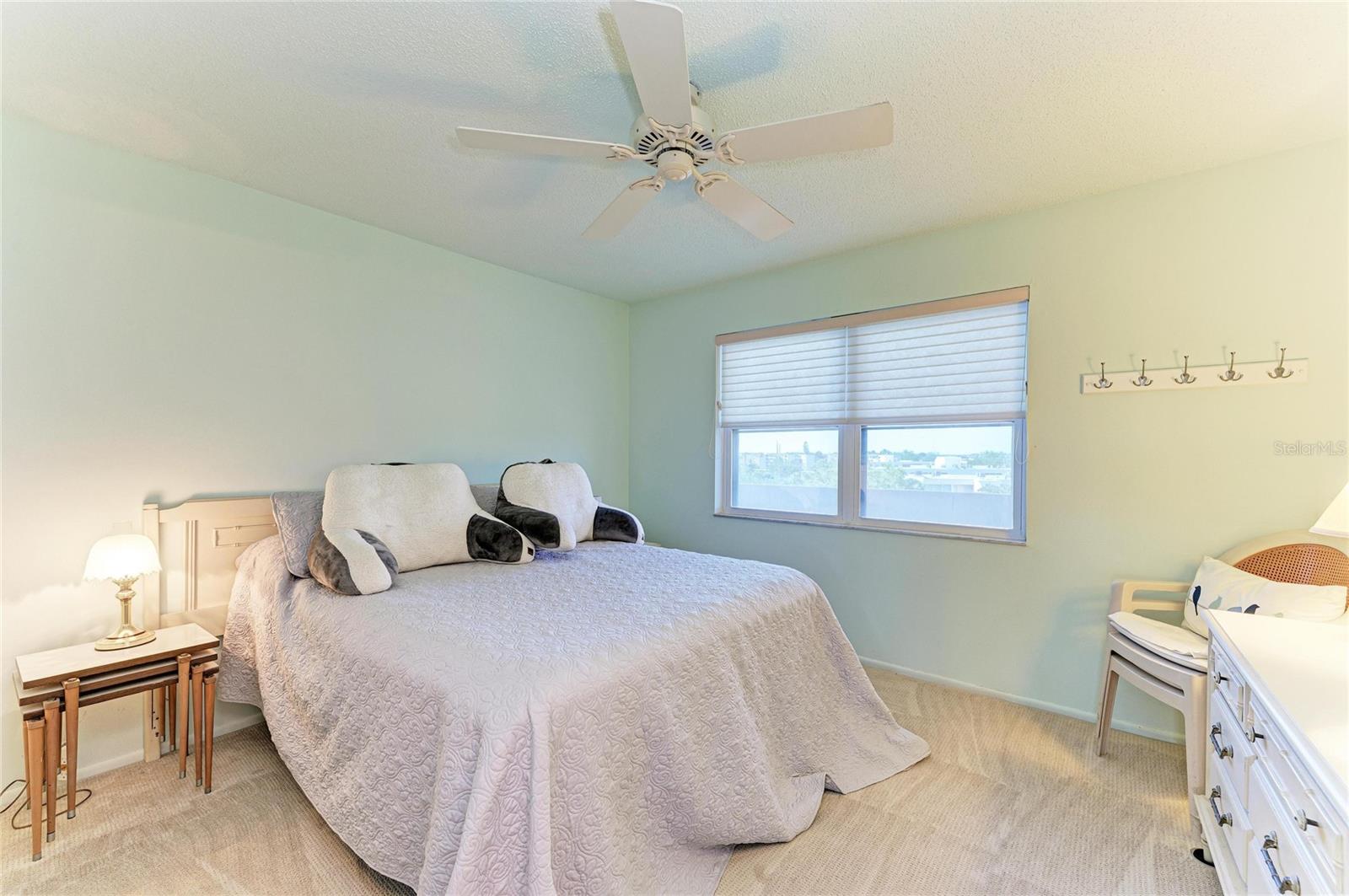 IRONWOOD TENTH - Residential