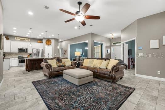 FRENCHS COUNTRY ESTATES - Residential