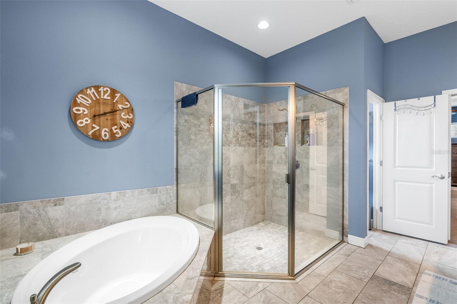 FRENCHS COUNTRY ESTATES - Residential