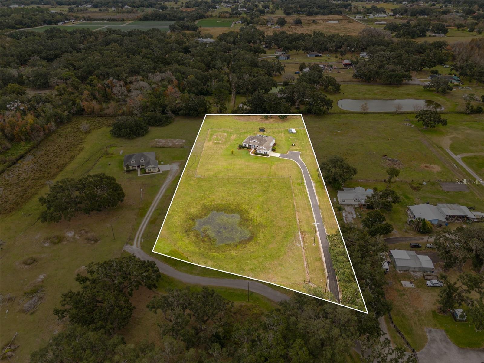 FRENCHS COUNTRY ESTATES - Residential