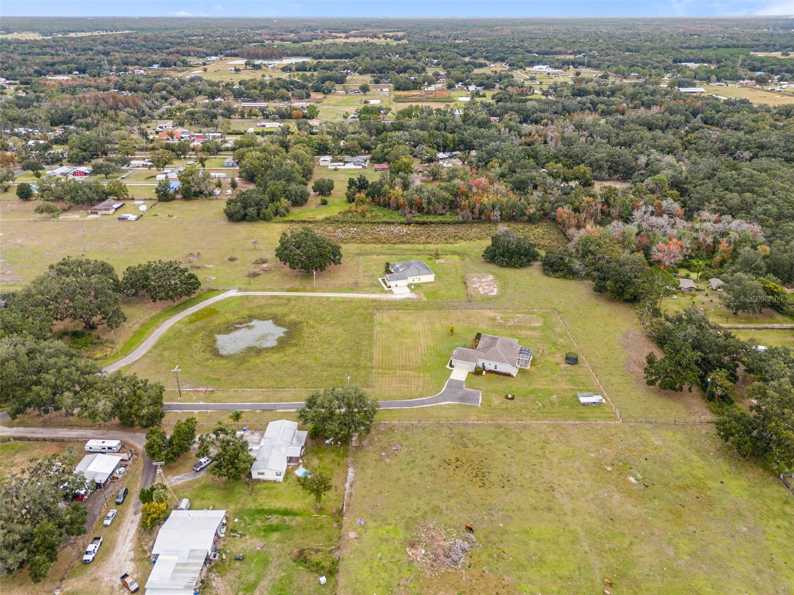 FRENCHS COUNTRY ESTATES - Residential