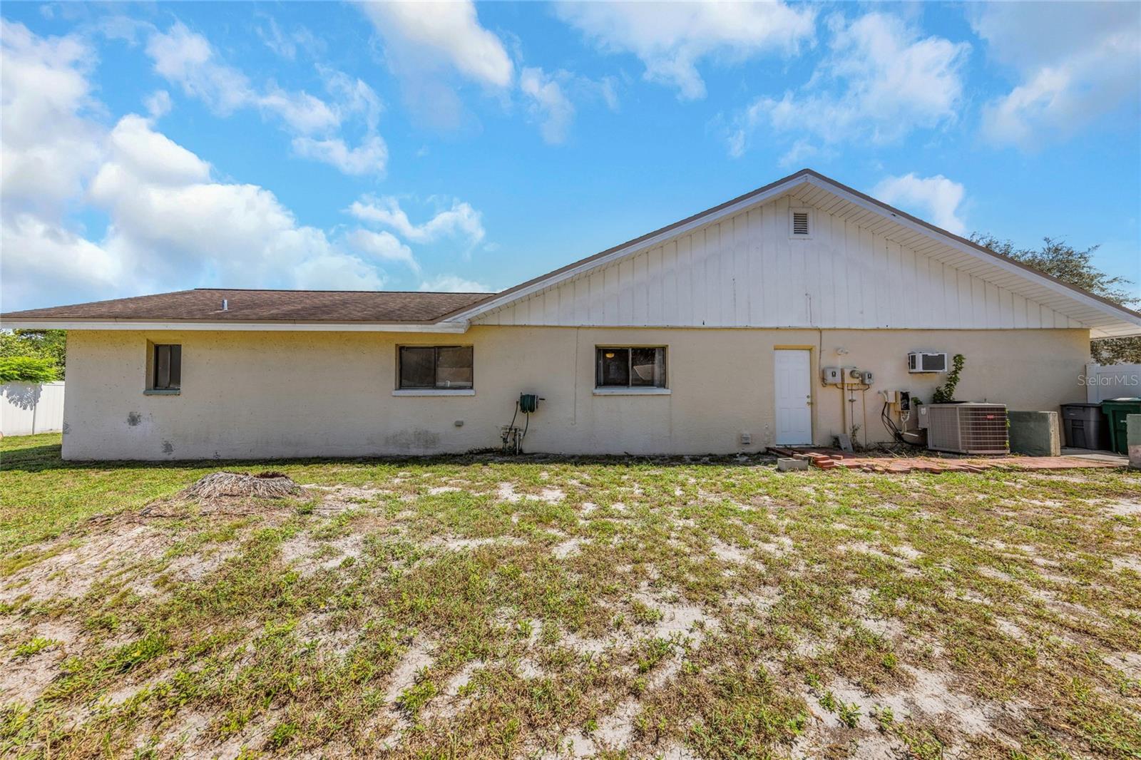 LAURA ANNE ESTATES - Residential