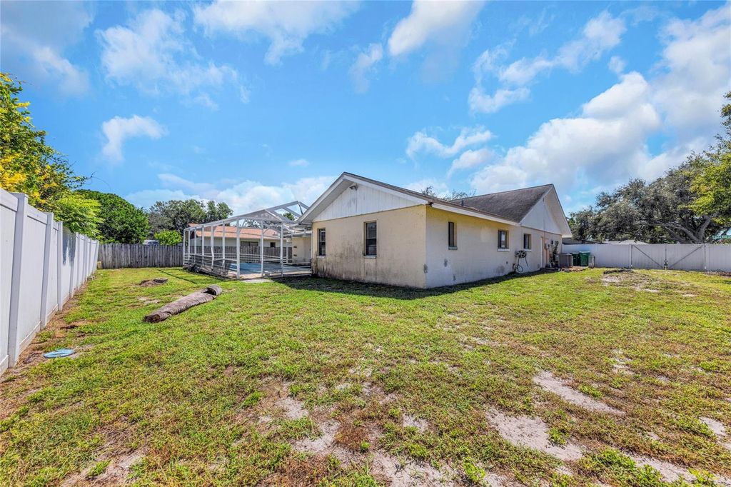 Photo of 9455 Laura Anne Drive, Seminole, FL 33776 (MLS # TB8398982)