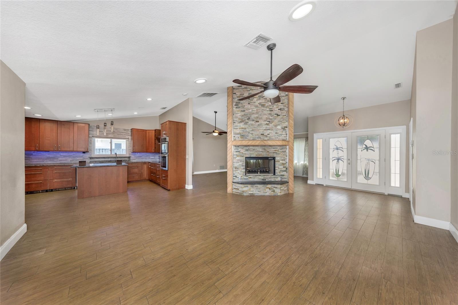 LAURA ANNE ESTATES - Residential