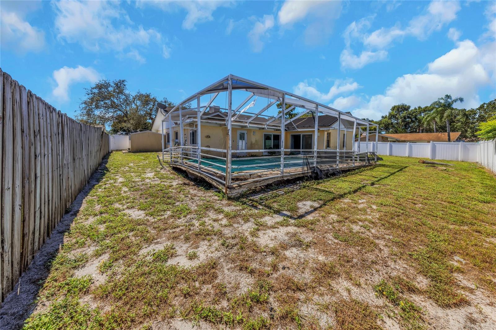 LAURA ANNE ESTATES - Residential