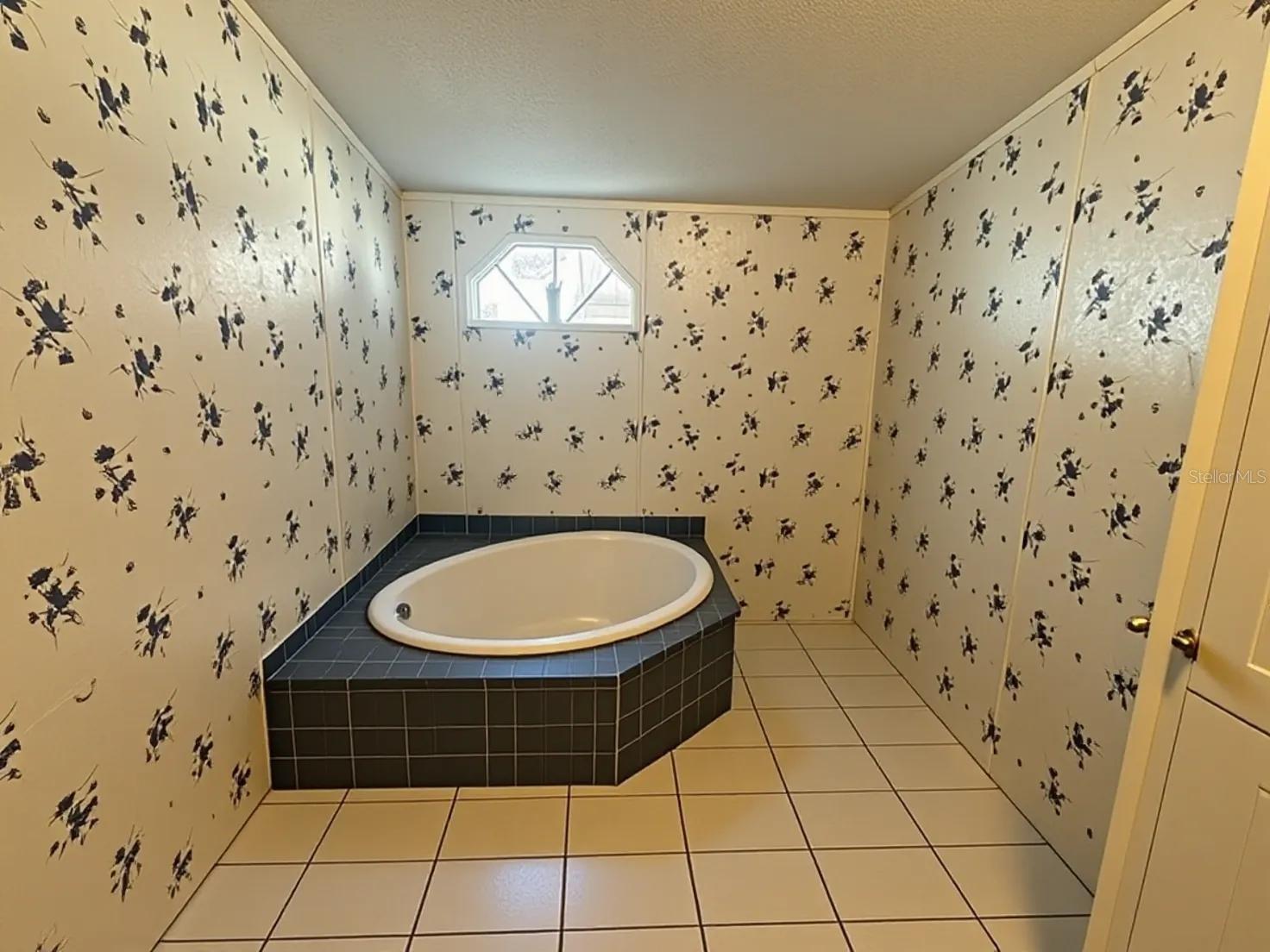 BASS LAKE RANCHES - Residential