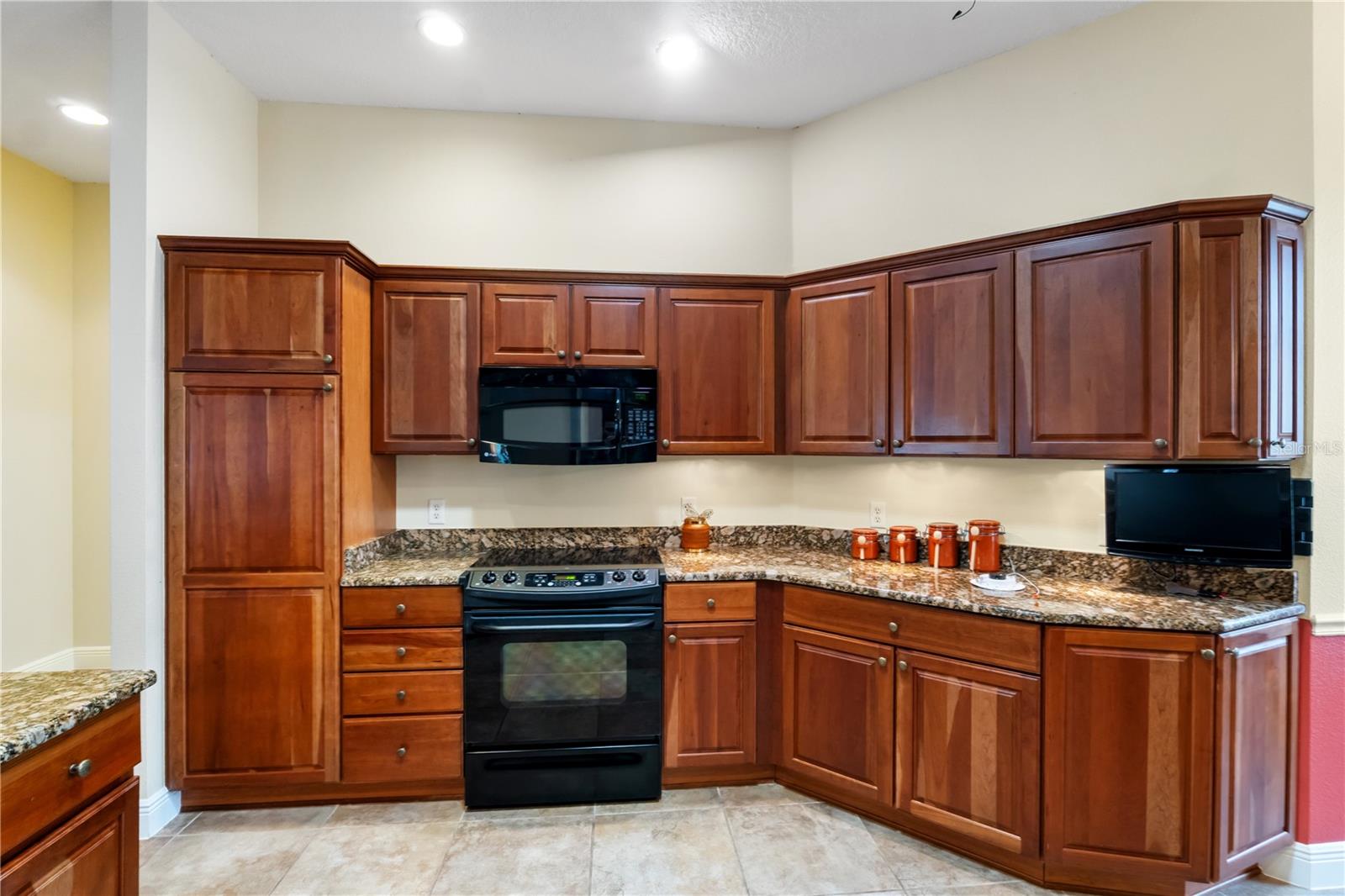 VILLAGES OF SUMTER - Residential