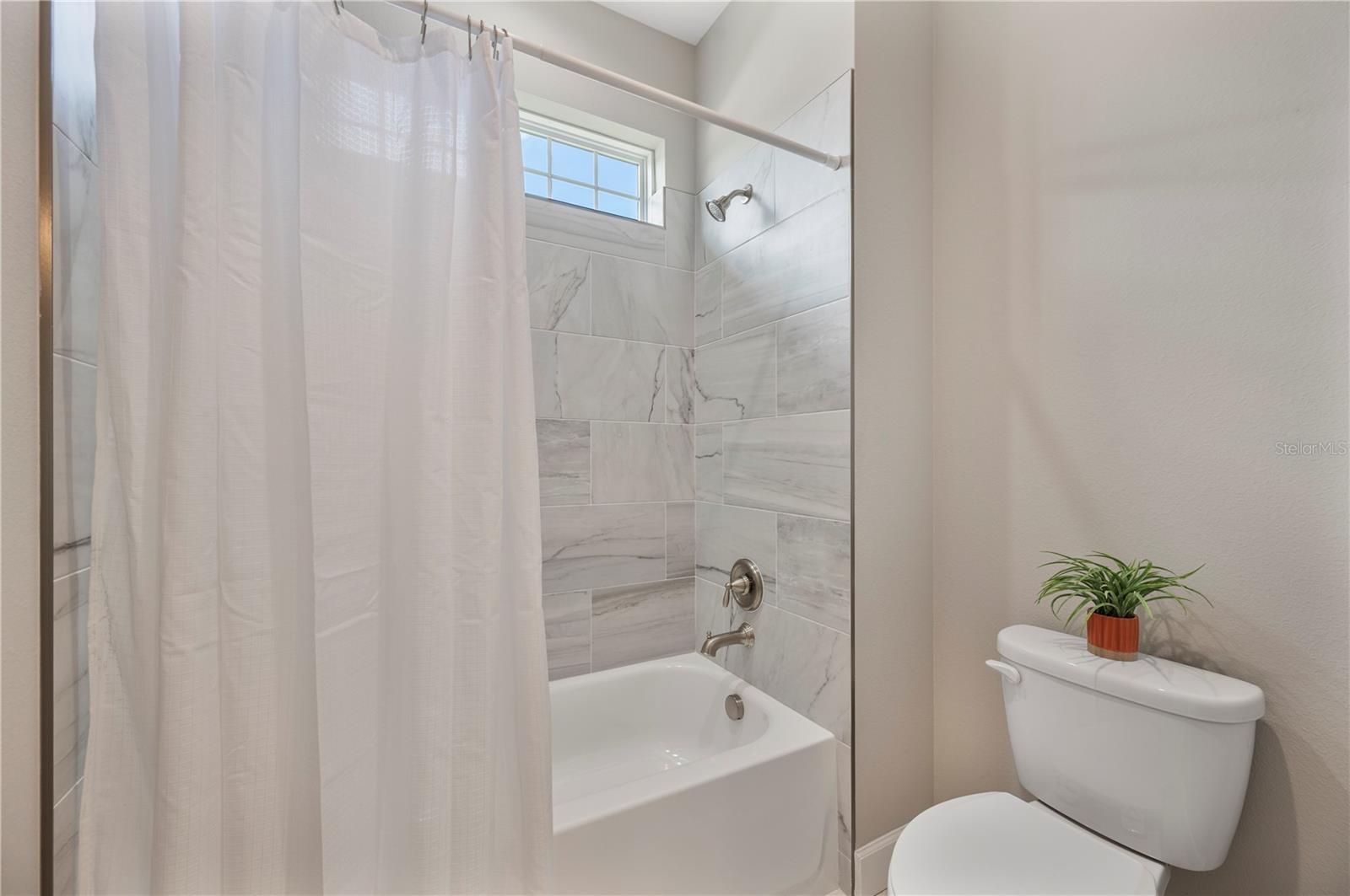 RESERVE AT FAIRWAY OAKS - Residential